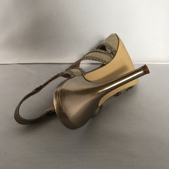 Tahari  Lauren open heels - Picture 4 of 11